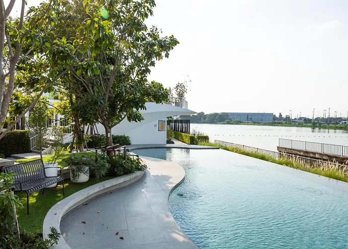Luxurious House, Quiet, Nordic Style 230 Sqm ホリデーパーク バンコク都