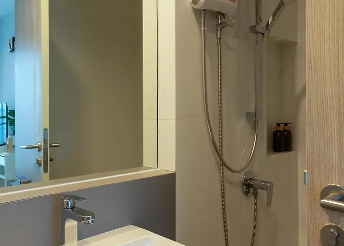 Luxurious House, Quiet, Nordic Style 230 Sqm ホリデーパーク *